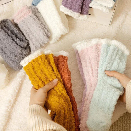 Chaussettes Fluffy ultra-douces : chaleur, confort et style - Moonight Homewear1