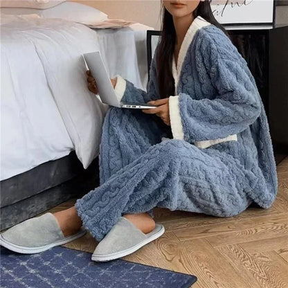 Ensemble Tweedy : Le Must-Have pour un Look Chic et Décontracté - Moonight Homewear2